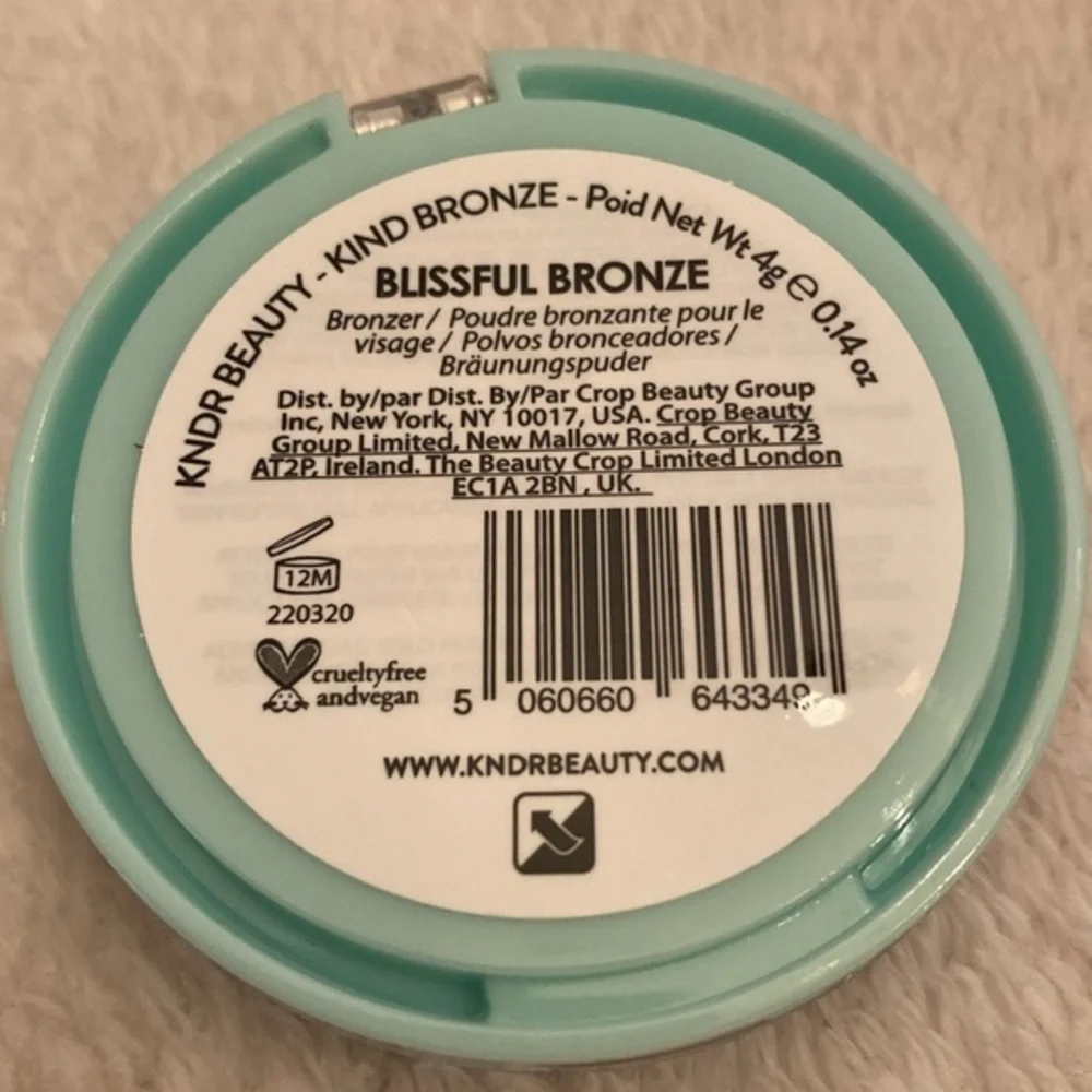 Kndr Kind Bronze‎ Bronzer